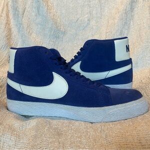 Men’s NIKE SB Blazer Mid